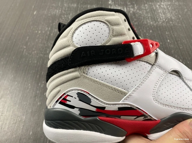 HYPE Bunny Air 8 (2013) Bugs 305381-103 Retro Jordan 0629